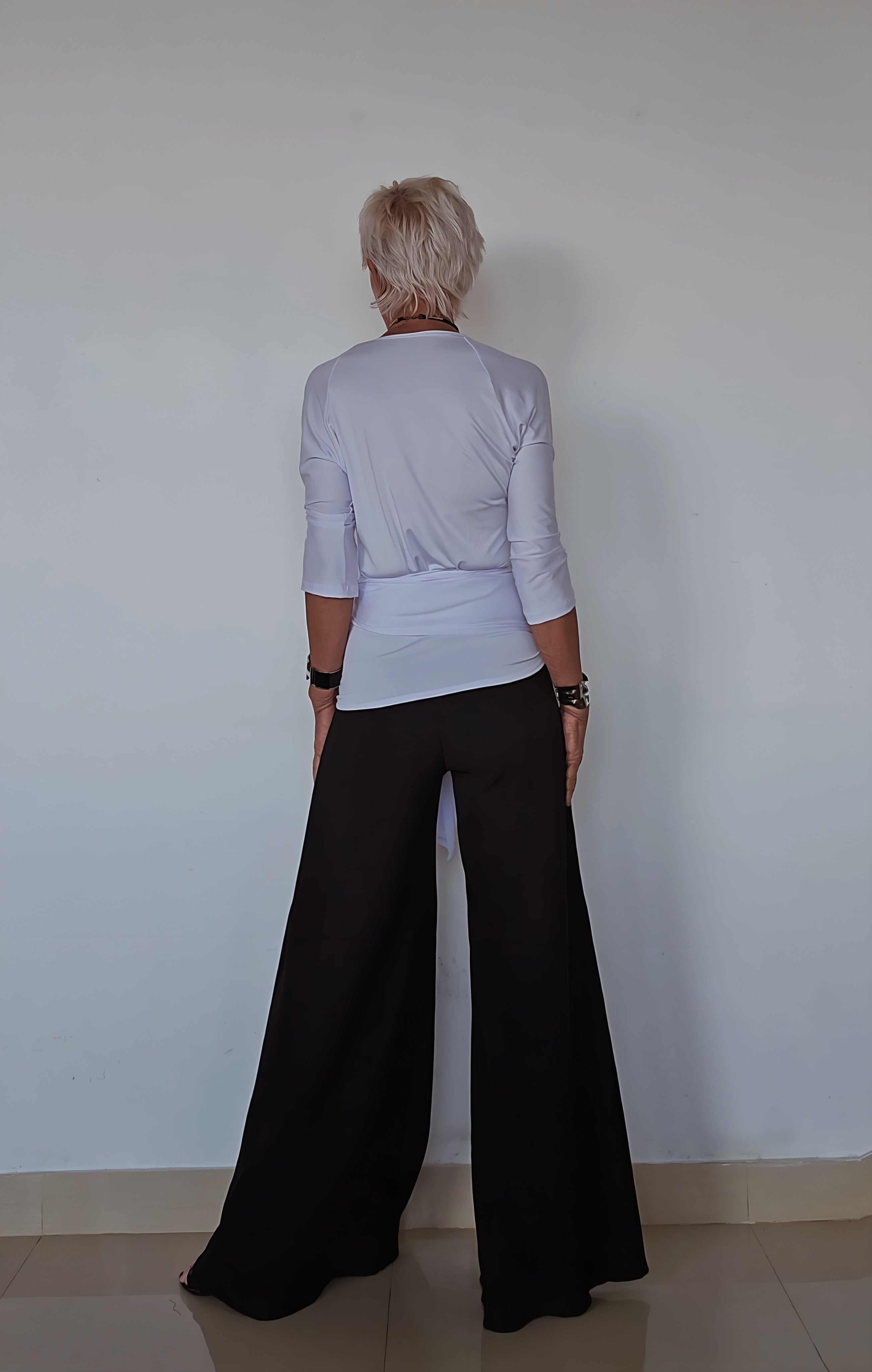 The Solea Tie Top